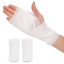 Soft gauze bandage roll 7.5 cm wide for first aid